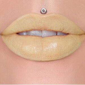 Jeffree Star Yellow Lipstick